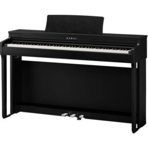 Piano numérique noir Kawai avec trois pédales, idéal pour musiciens, offrant un design moderne et un excellent son.