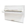 Piano droit blanc élégant avec trois pédales, idéal pour décoration intérieure et musique.