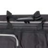 Sac de voyage noir avec poignées renforcées et fermeture éclair, poche avant zippée. Idéal pour un déplacement pratique.