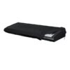 Housse noire sur clavier de piano numérique, protège l'instrument de la poussière et des rayures. Accessoire essentiel.
