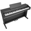 Piano numérique noir avec 88 touches, pupitre pour partitions et trois pédales, idéal pour les musiciens amateurs et professionnels.