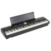 Piano numérique noir avec 88 touches, nombreux boutons de commande et écran LCD, idéal pour musiciens et compositeurs.