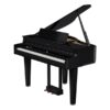 Piano droit noir brillant, avec clavier blanc et noir, ainsi que trois pédales. Idéal pour la musique classique et moderne.