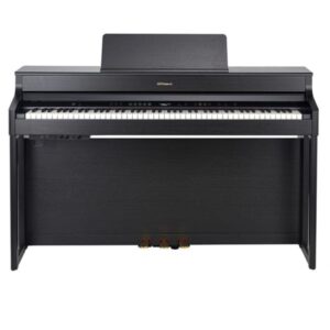 Piano numérique Roland noir, clavier 88 touches, trois pédales et pupitre. Ideal pour la pratique musicale et les concerts.