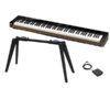 Clavier numérique avec support et pédale de sustain. Idéal pour les musiciens professionnels et amateurs de musique.