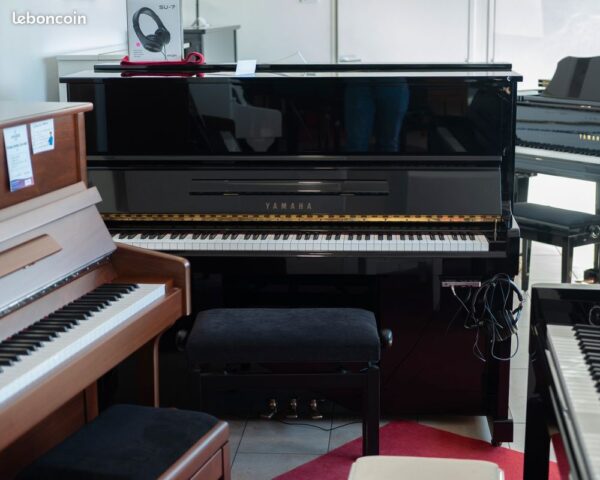 yamaha u1 silent occasion