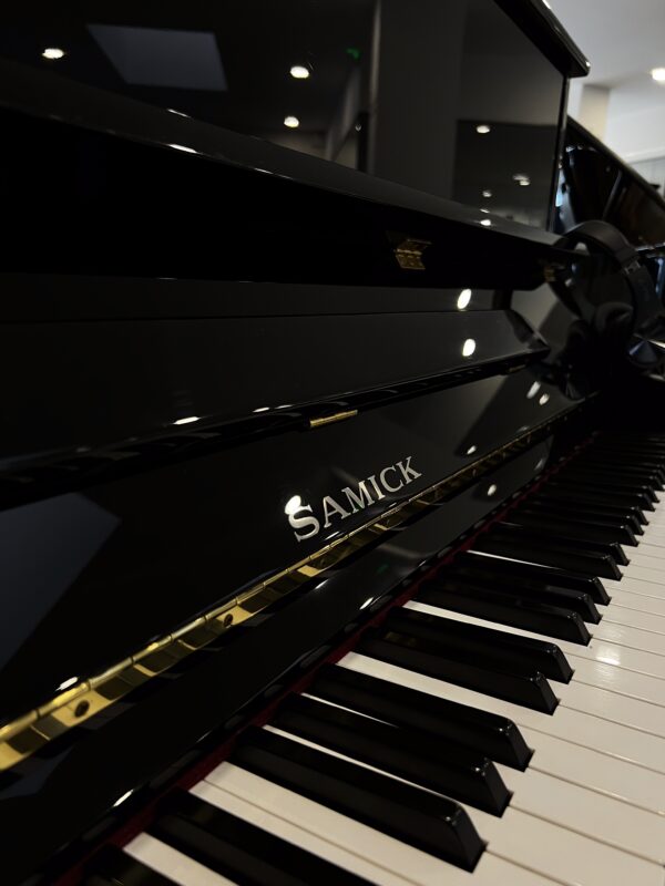 piano droit samick js 121 ÉquipÉ systeme silent occasion